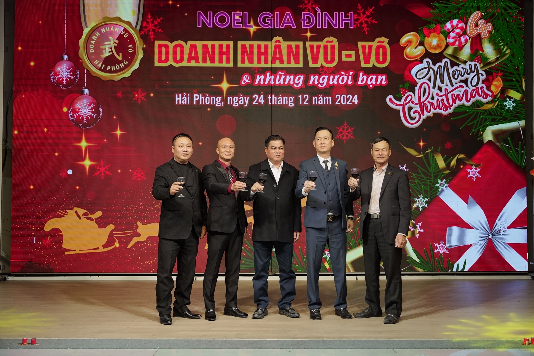Sự kiện 