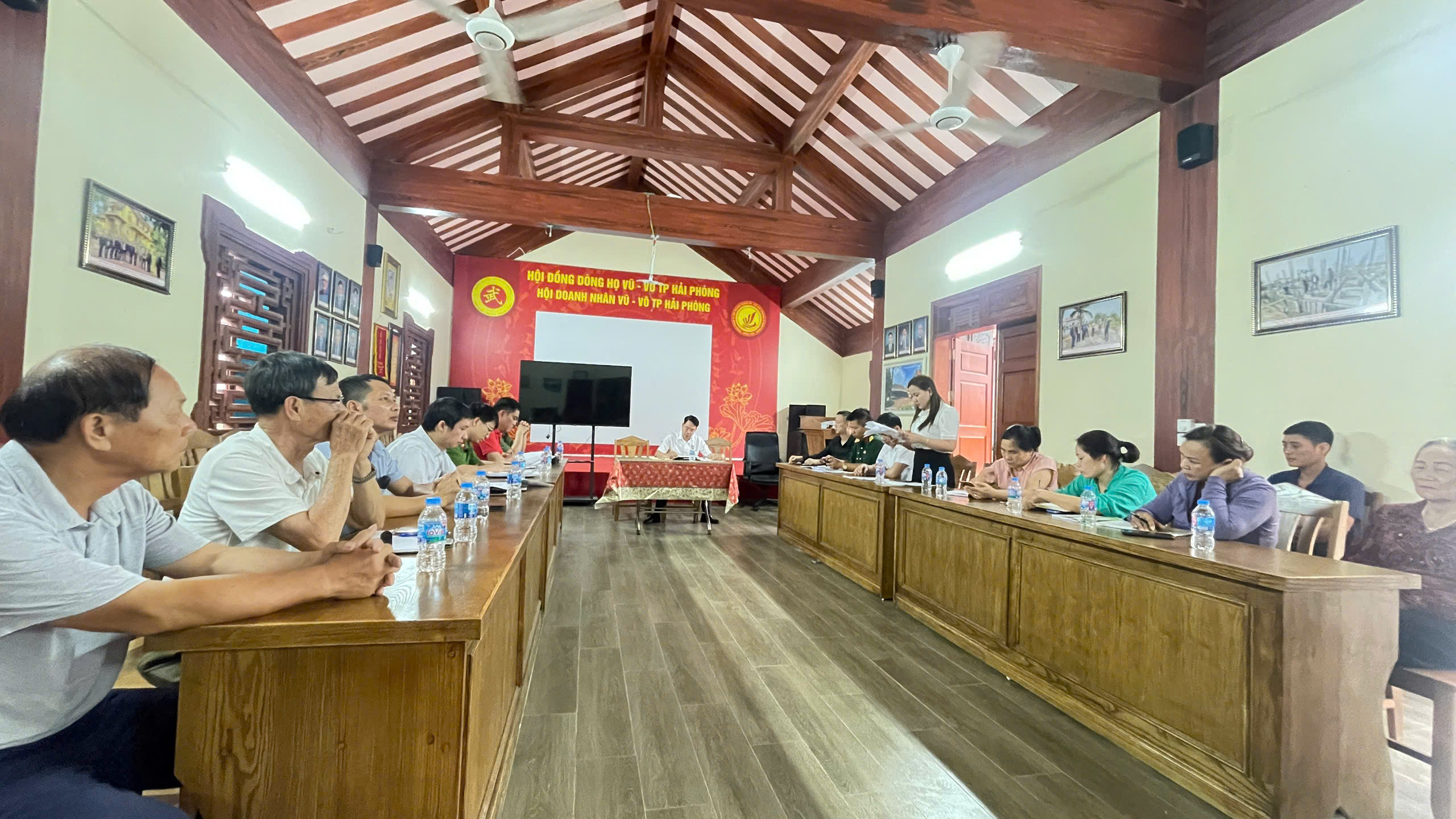 Triển khai công tác chuẩn bị Lễ đón Bằng xếp hạng di tích Đền Nam Hải