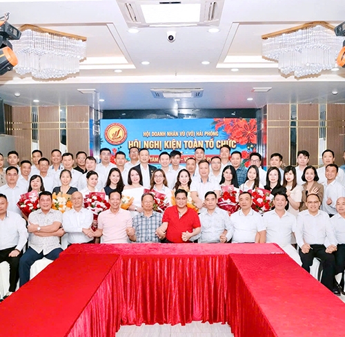 RA MẮT BCH HỘI DOANH NHÂN VŨ - VÕ HẢI PHÒNG NHIỆM KỲ 2026-2031 