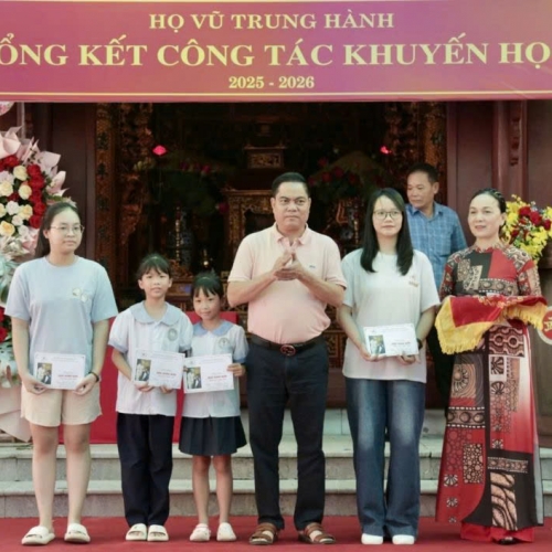 HĐDH VŨ - VÕ HẢI PHÒNG DỰ LỄ TỔNG KẾT CÔNG TÁC KHUYẾN HỌC HỌ VŨ - TRUNG HÀNH NĂM 2025-2026