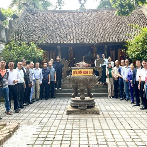 Hội Doanh nhân Vũ – Võ Hải Phòng tổ chức hành hương về nơi phát tích dòng họ Vũ – Võ Việt Nam