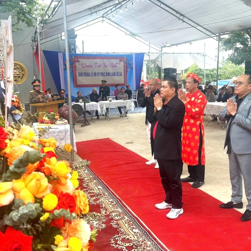 ĐẠI BIỂU HỘI ĐỒNG DÒNG HỌ VŨ – VÕ HẢI PHÒNG DỰ LỄ THƯỢNG LƯƠNG ĐÌNH CỰ LAI, DÂNG HƯƠNG TRI ÂN TIỀN NHÂN