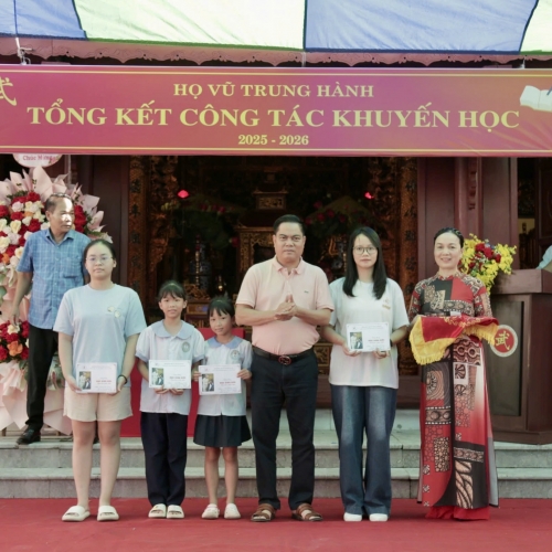 HĐDH VŨ - VÕ HẢI PHÒNG DỰ LỄ TỔNG KẾT CÔNG TÁC KHUYẾN HỌC HỌ VŨ - TRUNG HÀNH NĂM 2025-2026